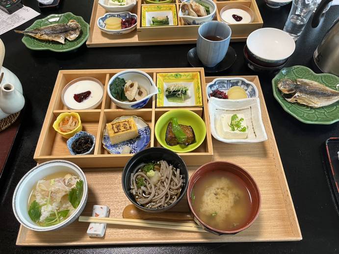 箱根の味を
温かいお茶漬けで / 1