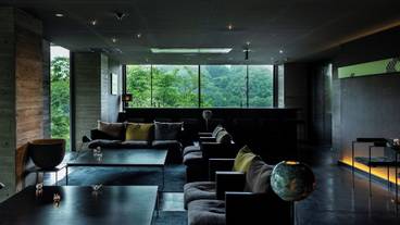 ロビーラウンジ / 3