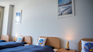 ファミリー 4 人部屋