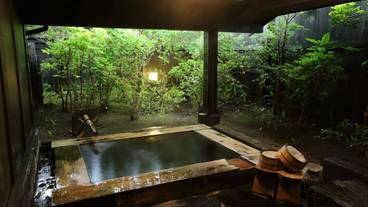 深めの浴槽 / 10