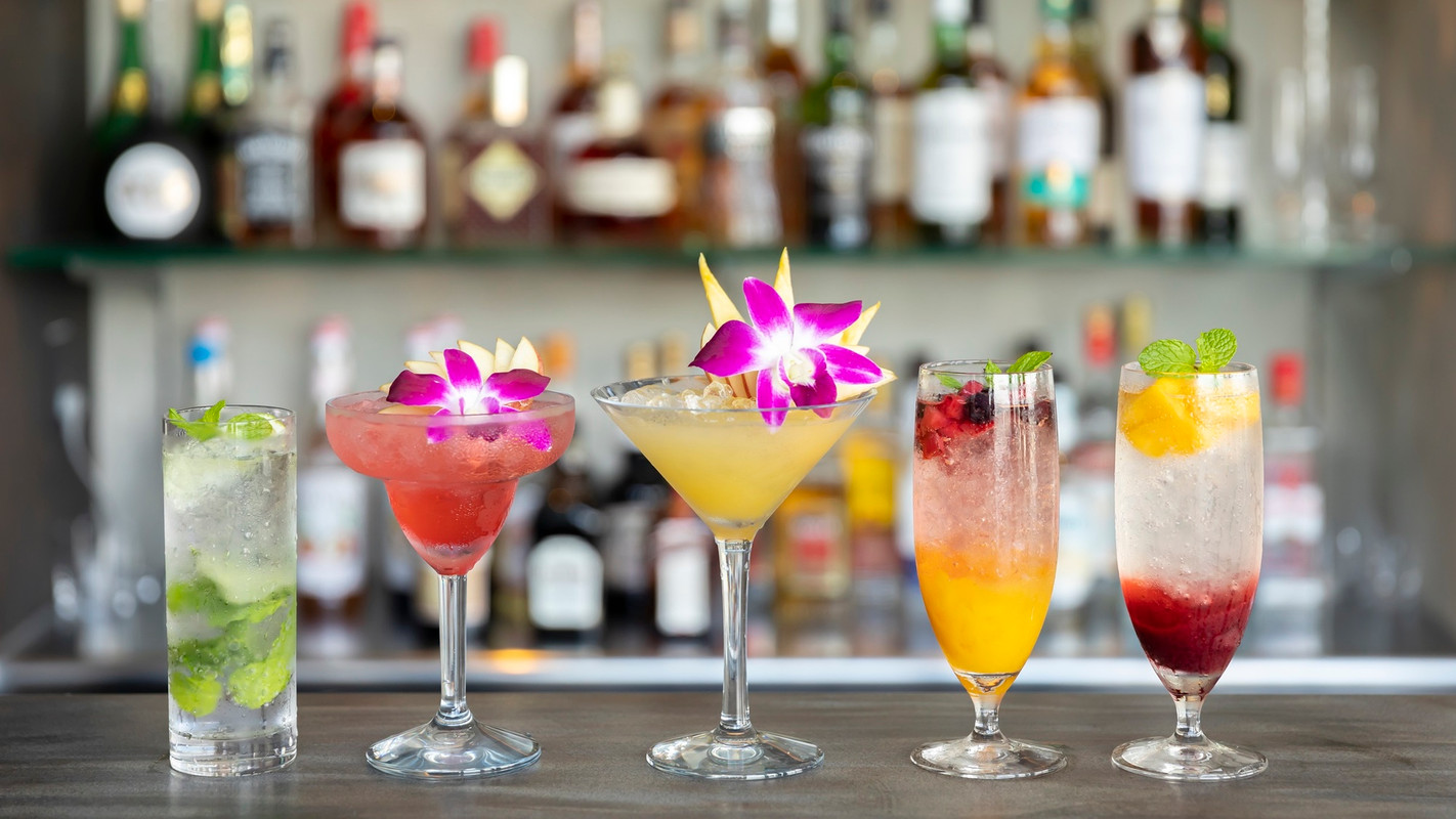 プールサイドバー The Bar 各種カクテル