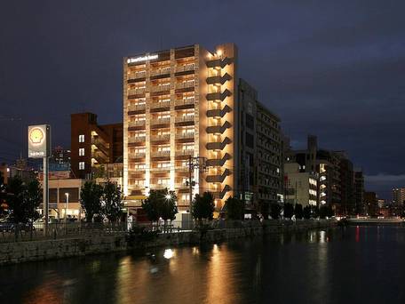 スマートコンド泊 / 1