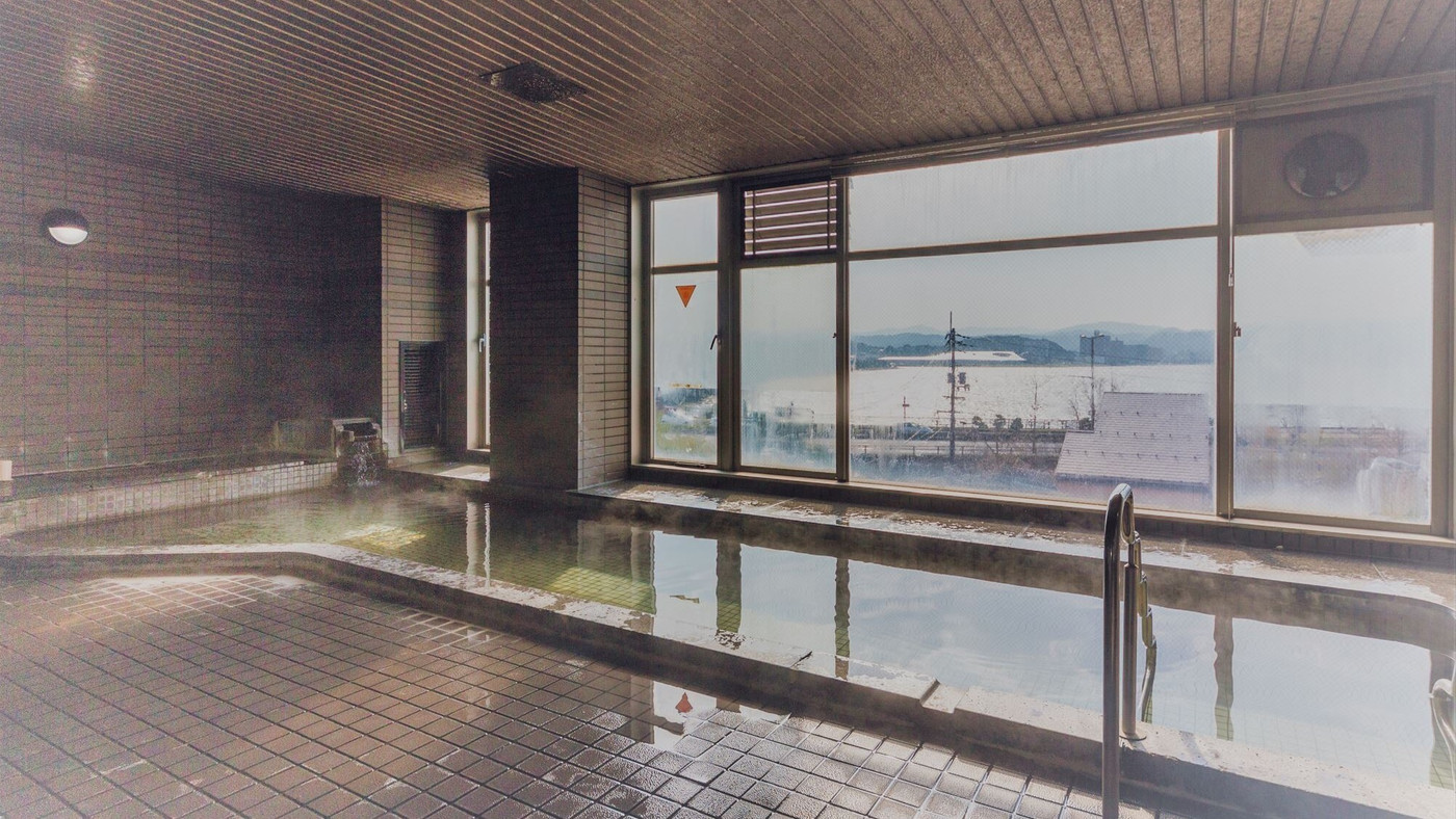 夜遅くまで入れるから安心♡景色が綺麗な大浴場3515478