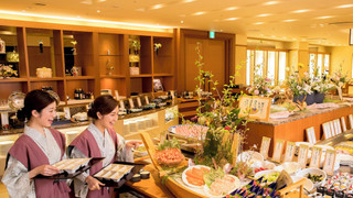 和室 禁煙 和牛付きディナービュッフェ、ビュッフェ朝食