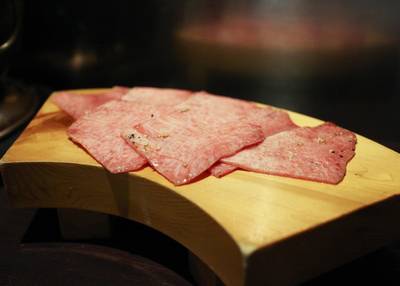 炭火和牛焼肉 じろうや