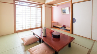 和室 専用バスルーム付き リバービュー (高層階)