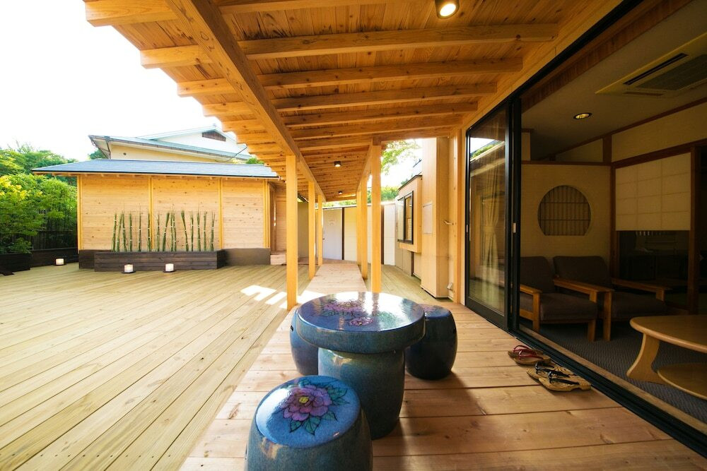 つつじ／デッキ