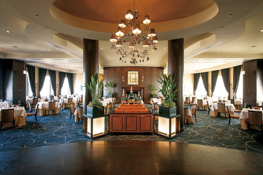 スカイデッキでプロポーズ!?ドラマのような記念日が叶う4066146