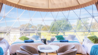 [ツインドーム] 水上テラス併設 (トイレ, シャワー付) 禁煙