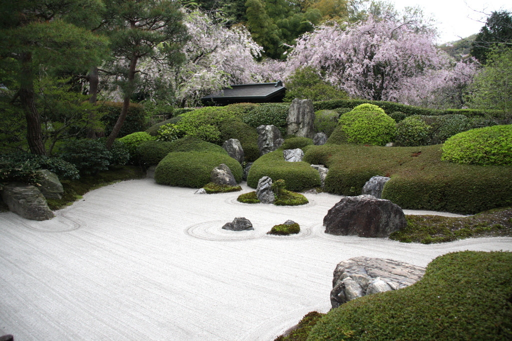 日本のわびさびを感じる「枯山水庭園」2287060