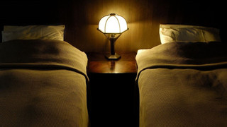 マッサージチェア付 ツインルーム＆和室 68平米 (明時) 禁煙