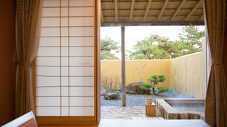 露天風呂付和室又は和洋室