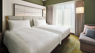 ルーム シングルベッド 2 台 (Cosy)