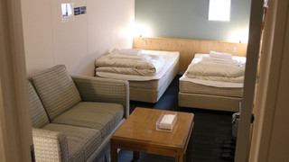 スタンダード ツインルーム (共用シャワールーム、ベッドメイクはセルフとなります) (添い寝料金 7-12歳 2,000円, 0-6歳 無料)