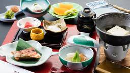 絶品朝食が味わえる温泉旅館厳選6選！この朝ごはんのために泊まりたい♪／全国