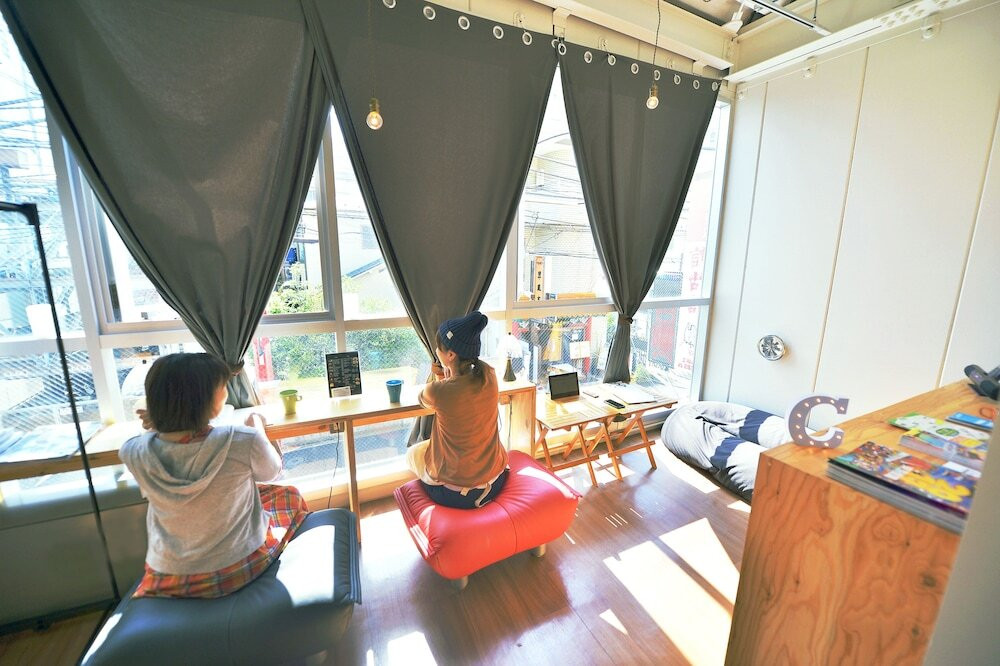 ロビー応接スペース