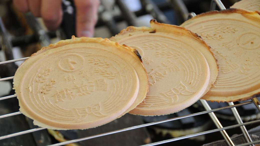 雲仙銘菓湯せんぺい / 2