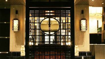 内部エントランス / 2