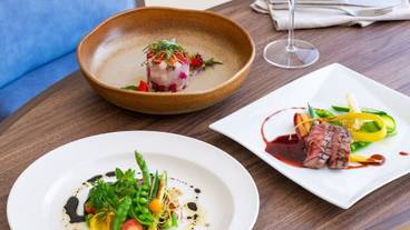 食事・飲み物 / 2