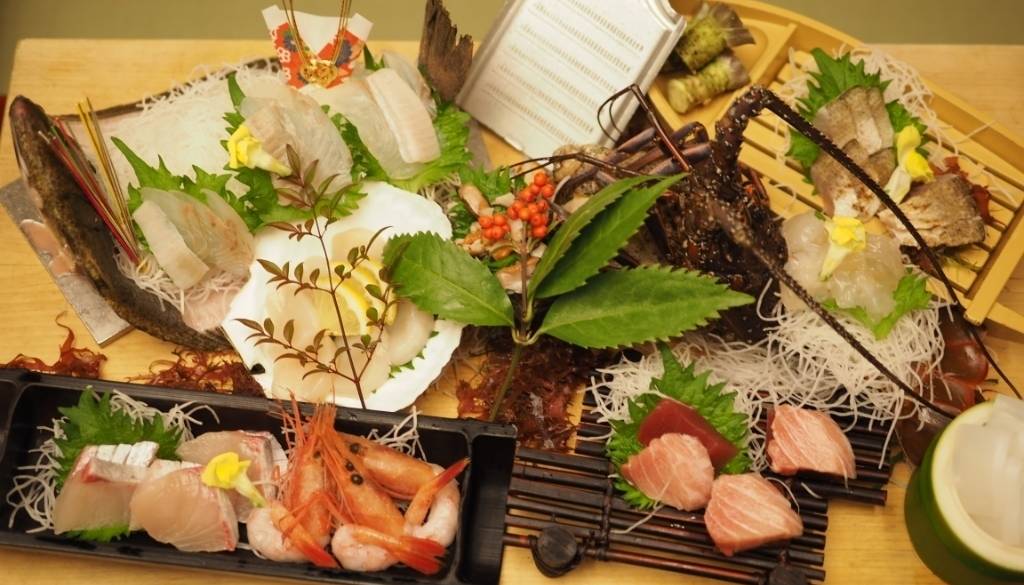 海の幸&山の幸どっさり
大満足の夕食 / 2
