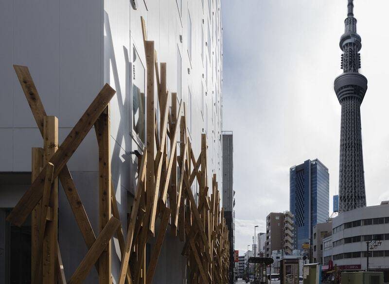 インパクト大な外観！
デザイン性を堪能 / 2