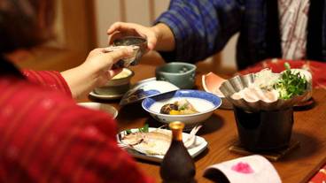 客室内のダイニングエリア / 12