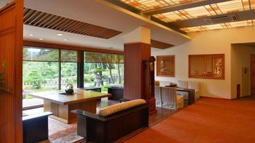 ロビー応接スペース / 4