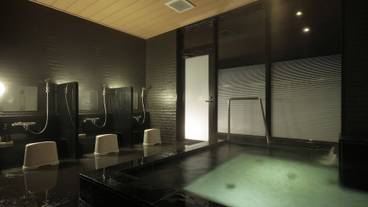 屋内スパ浴槽 / 4