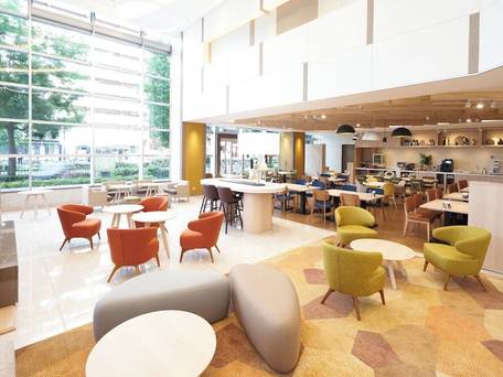 ホリデイ・イン＆スイーツ新大阪 / 1