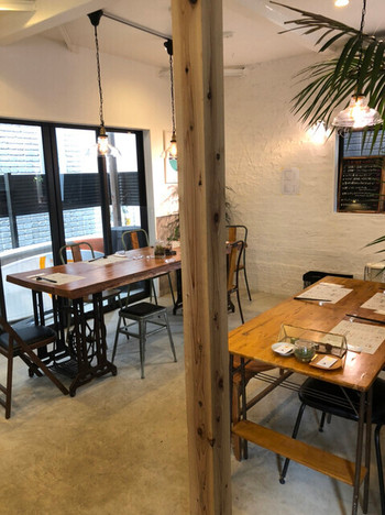 「新加坡肉骨茶 鎌倉店」 内観 147088929 店内はオシャレ