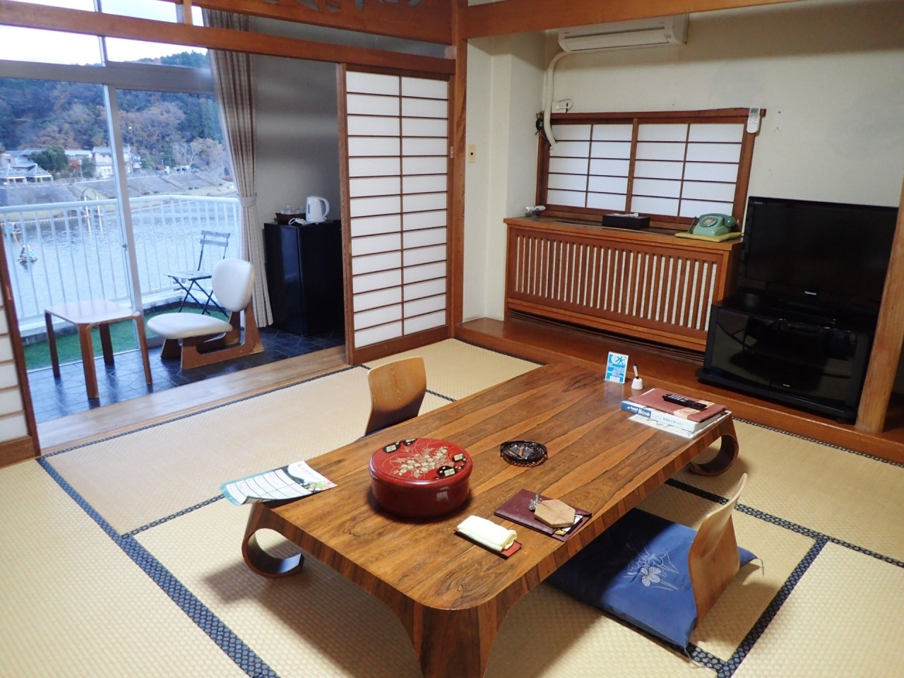 亀山湖に囲まれた、3代続くおもてなしの宿3977212