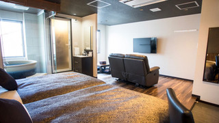 [和モダンJrスイート]半露天風呂付き　喫煙