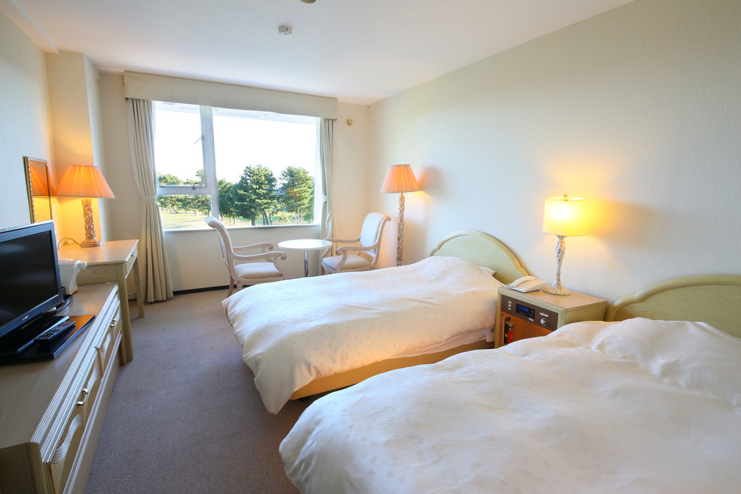 ラウンジやコンディショニングルームなどゴルフ施設も充実!富士山を眺めながらホテルステイ3556065