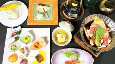 食事・飲み物 / 30