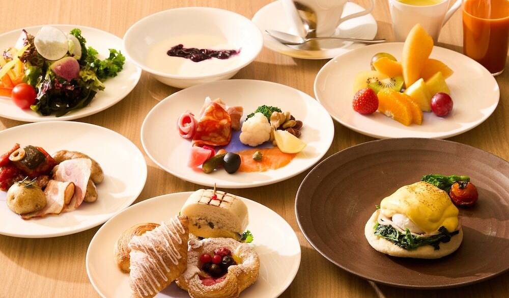 フレッシュな朝食で
朝から元気に / 1