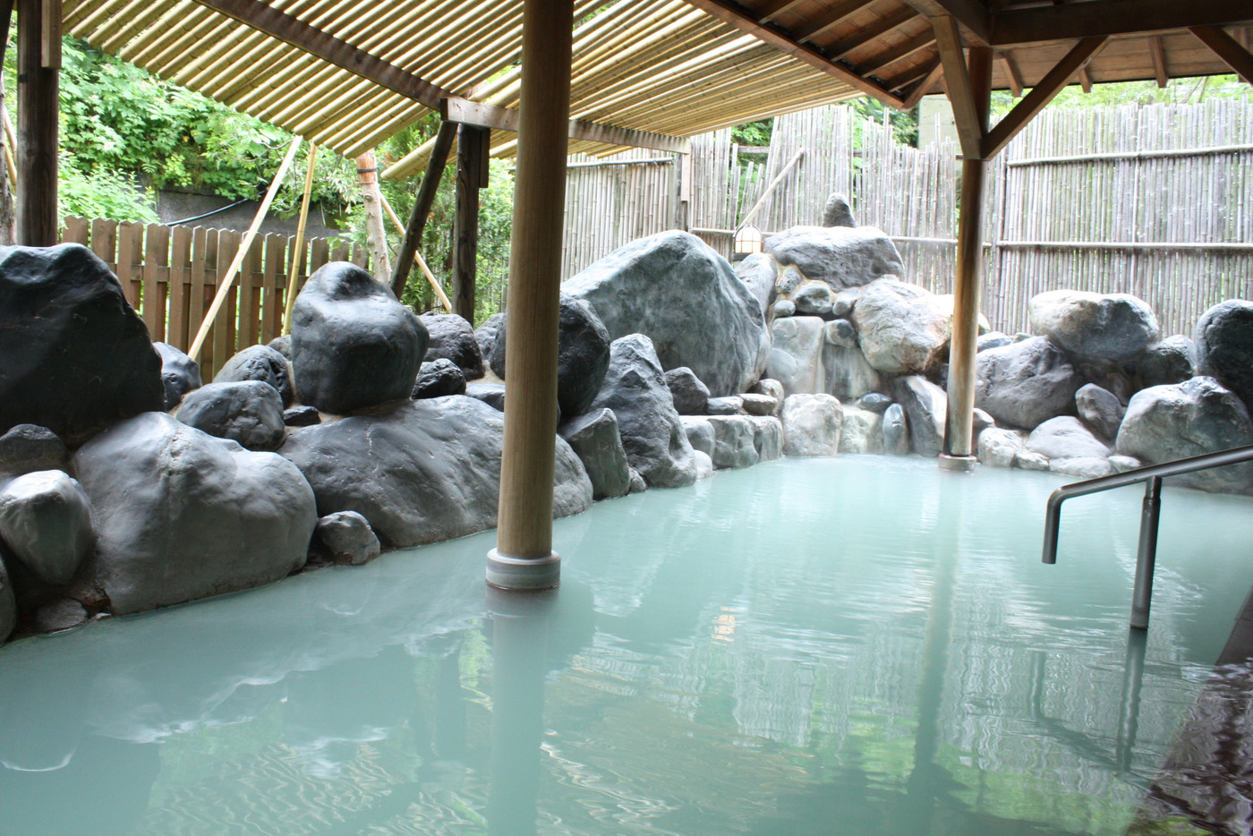 キッズコーナーや卓球コーナーなど、ホテル内で満足できる◎3357706