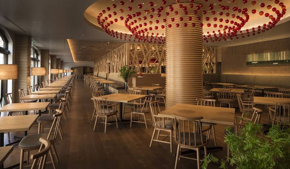 青森りんごキッチンの内観 / 3