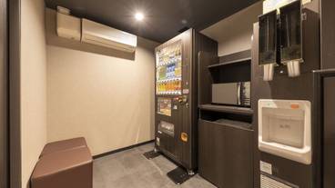 自動販売機 / 13