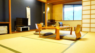 シャワーなし和室, 禁煙, 最大定員4名 (布団は大人1名につき1組、4組までご用意可)