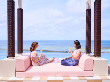 A girls' trip to spend a luxurious time in Okinawa ♪ 3134934