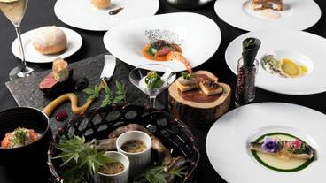 食事・飲み物 / 8