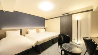 スーペリアツイン禁煙(最大3名)3名