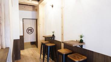 ロビー応接スペース / 4