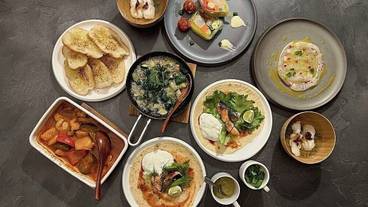 食事・飲み物 / 3