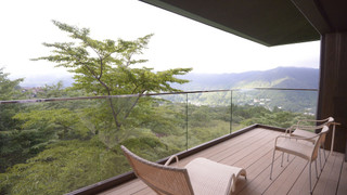 「函」「遥」和洋室広縁付+大文字眺望デッキ＋温泉露天風呂