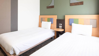 ルーム シングルベッド 2 台 禁煙