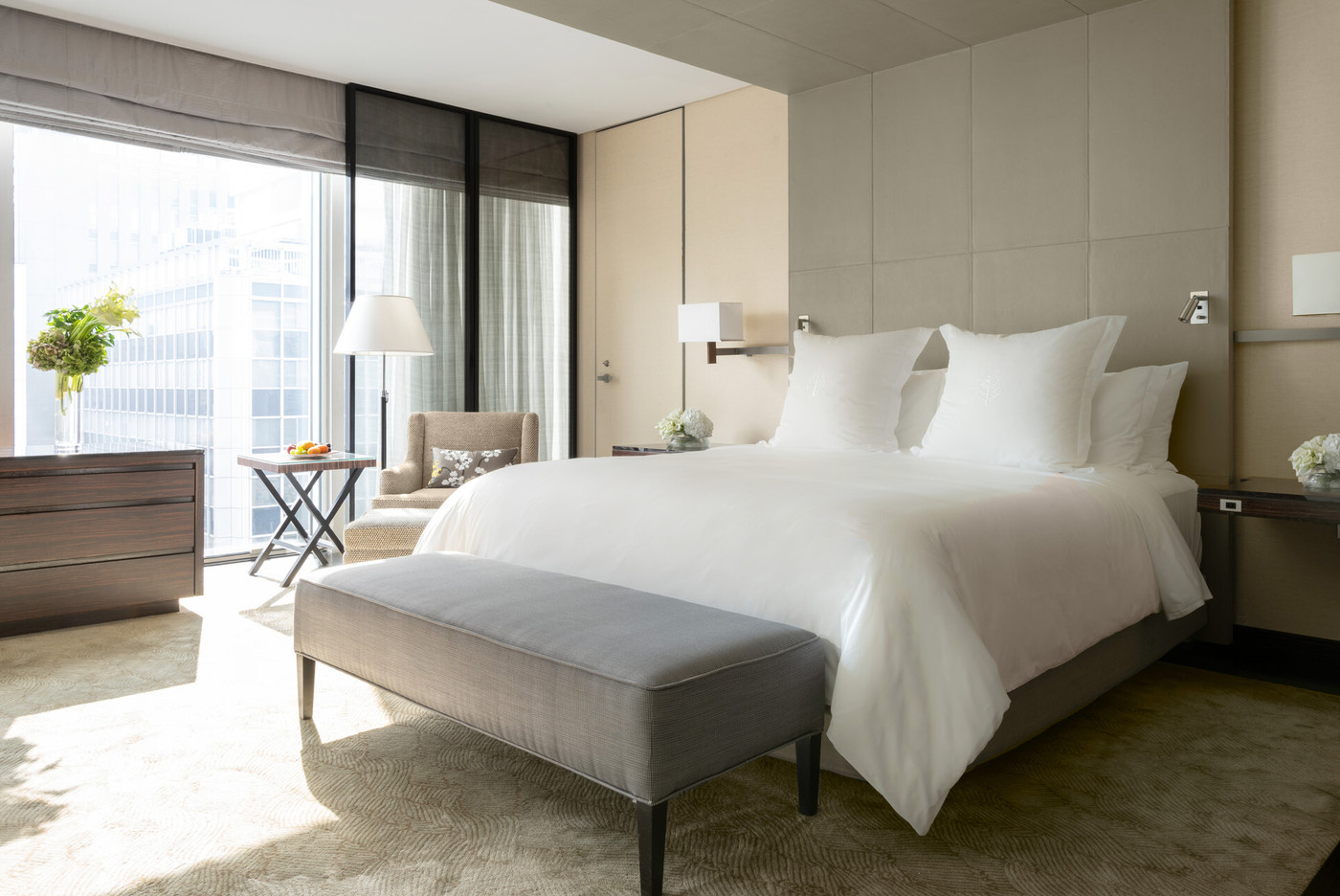 東京駅を眺めながらの寛ぎステイ3847430