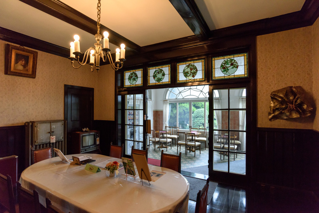 鳩山会館961928