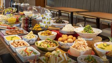 朝食ビュッフェ① / 1