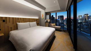 ワイドビュー コーナーダブル